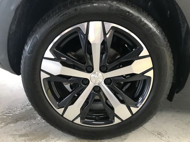 PEUGEOT PEUGEOT 3008 2022