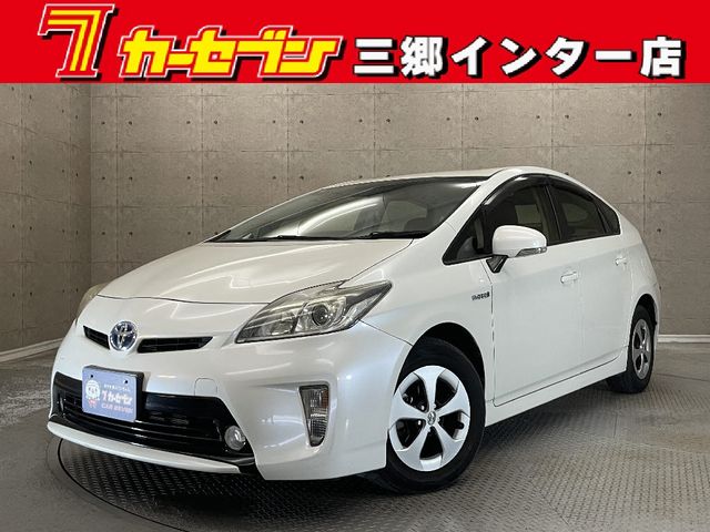TOYOTA PRIUS 2015