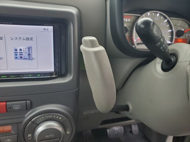 DAIHATSU MOVE CONTE 2014