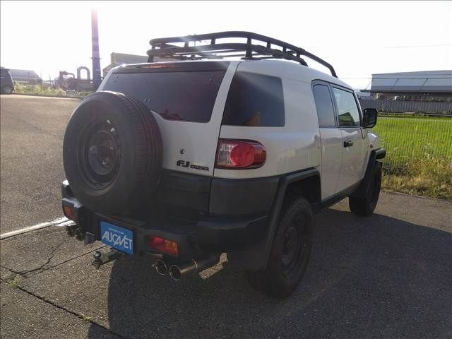 TOYOTA FJ CRUISER 4WD 2017