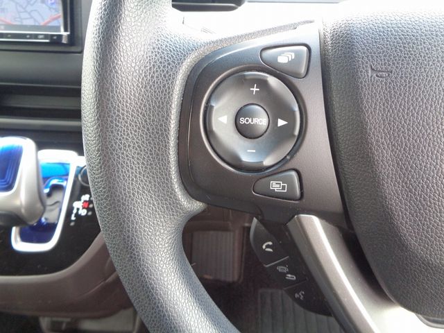 HONDA FREED HYBRID 2018