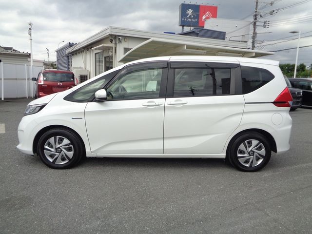 HONDA FREED HYBRID 2018