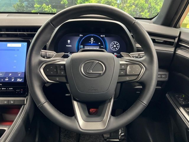 TOYOTA LEXUS LBX 2024