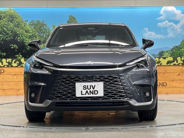 TOYOTA LEXUS LBX 2024