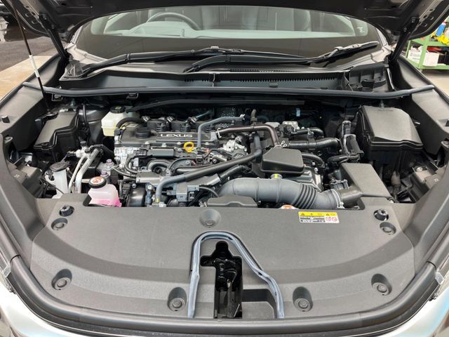 TOYOTA LEXUS LBX 2024