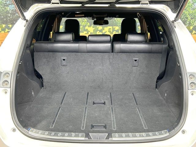 TOYOTA HARRIER HYBRID 2018