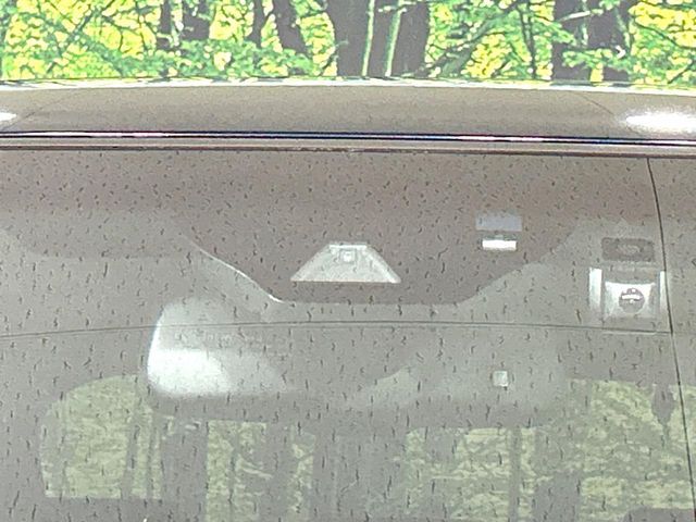 TOYOTA HARRIER 4WD 2014