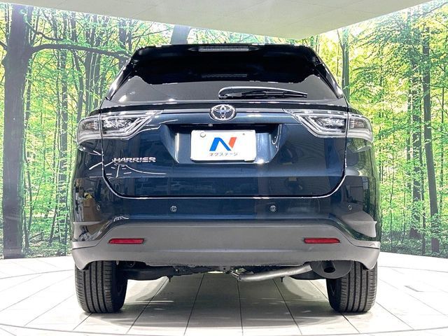 TOYOTA HARRIER 4WD 2014