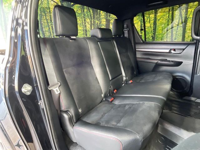 TOYOTA HILUX 4WD 2023