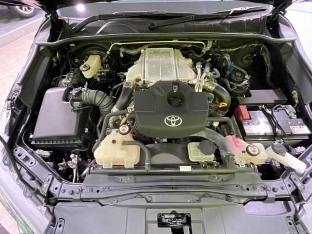 TOYOTA HILUX 4WD 2023