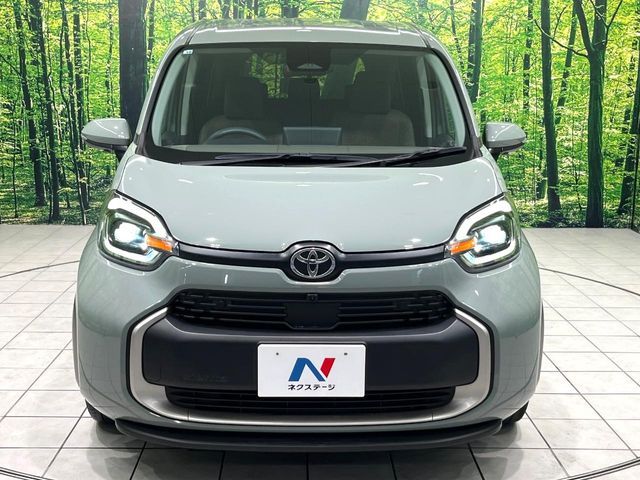 TOYOTA SIENTA HYBRID 2022