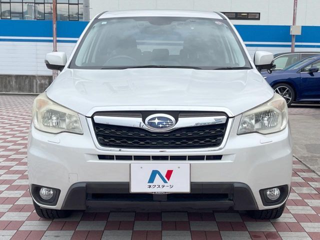 SUBARU FORESTER 2012