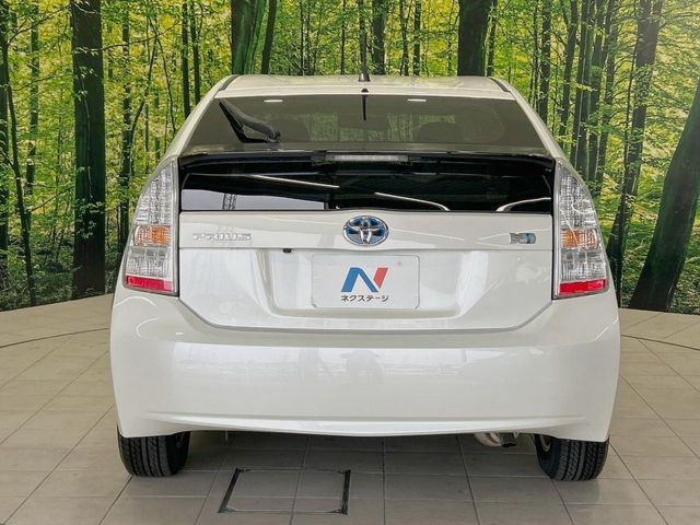 TOYOTA PRIUS 2010