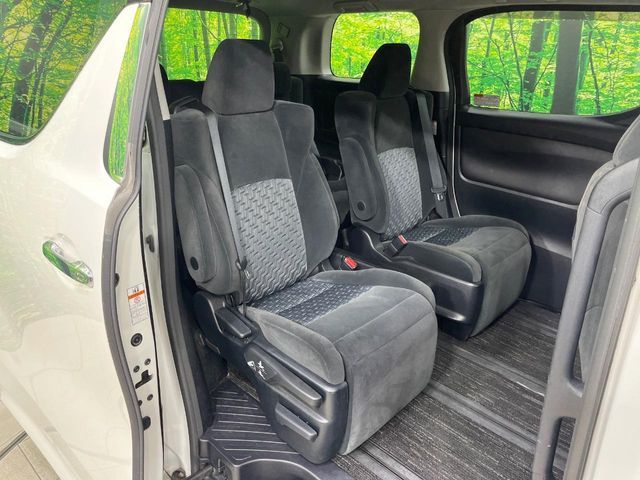 TOYOTA VELLFIRE 2016