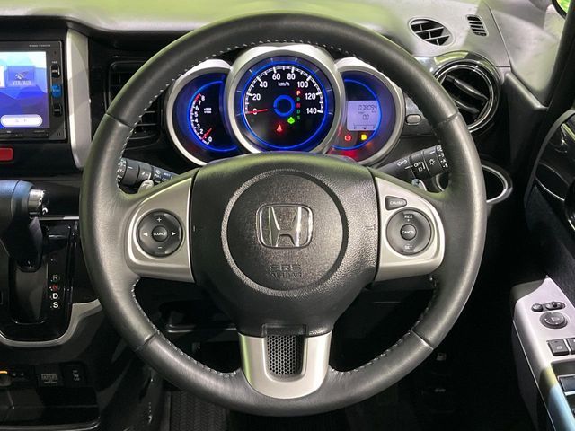 HONDA N BOX CUSTOM 2017