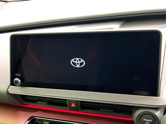 TOYOTA PRIUS 2023