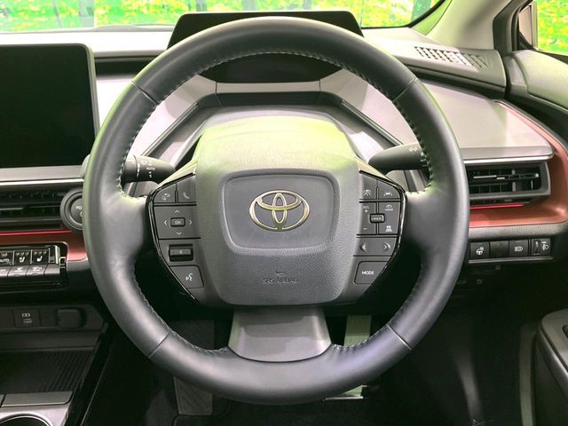 TOYOTA PRIUS 2023