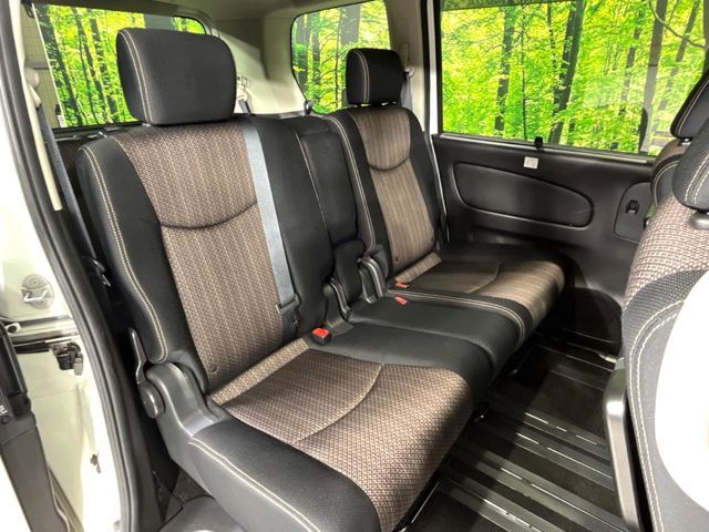 NISSAN SERENA  WG 4WD 2015