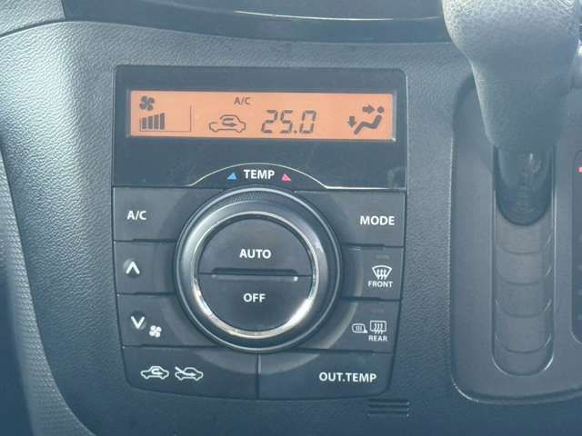 MITSUBISHI DELICA D:2 4WD 2015