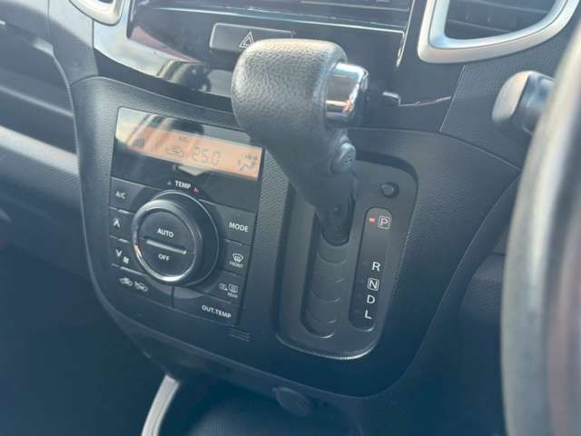 MITSUBISHI DELICA D:2 4WD 2015