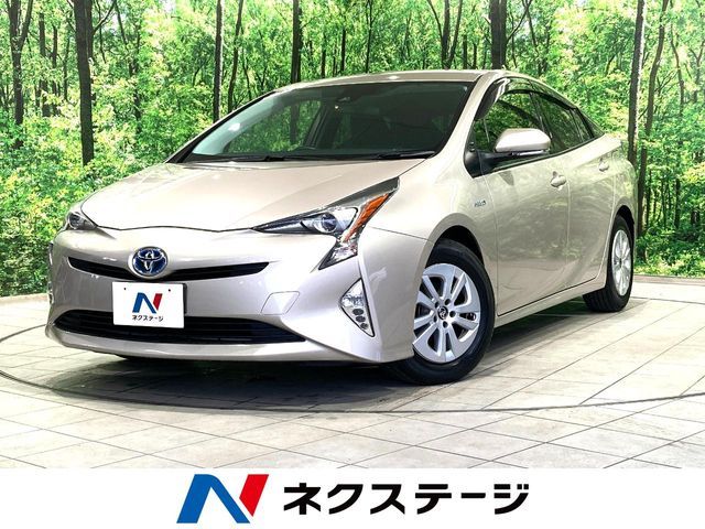 TOYOTA PRIUS 2016