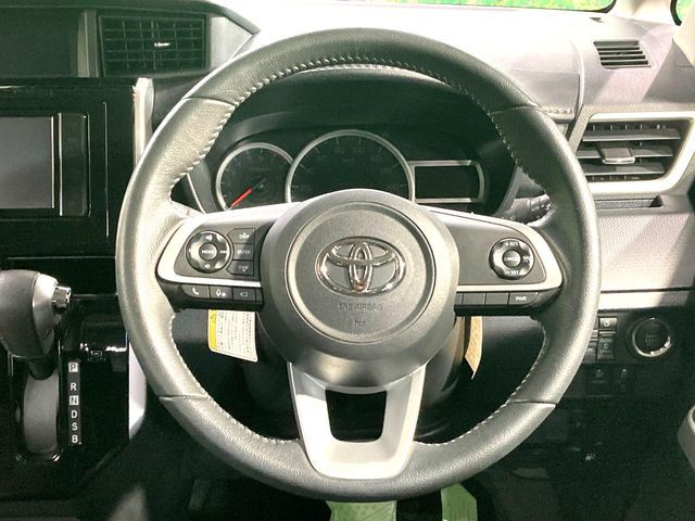 TOYOTA ROOMY 2021