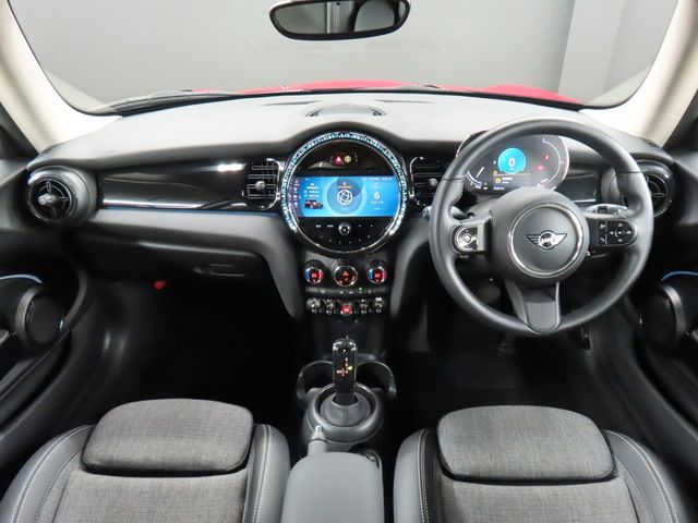 BMW MINI COOPER D 2022