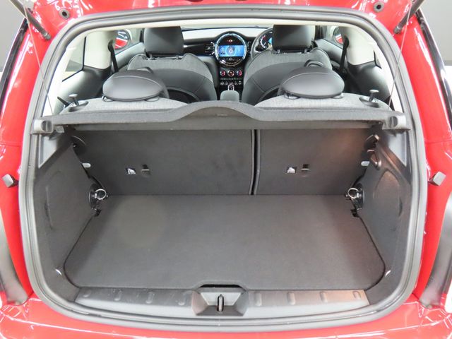 BMW MINI COOPER D 2022