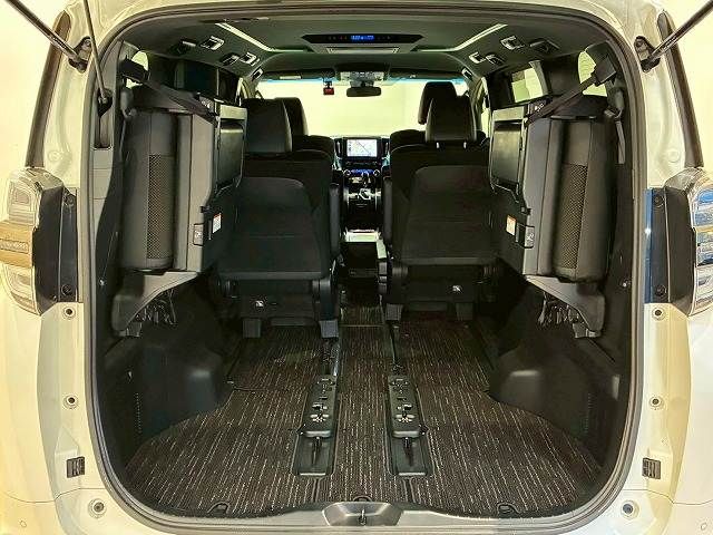 TOYOTA VELLFIRE 2020