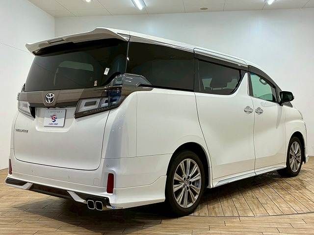 TOYOTA VELLFIRE 2020