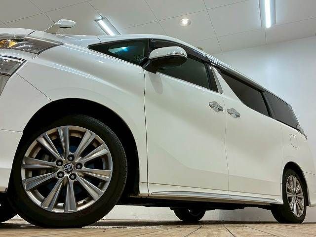 TOYOTA VELLFIRE 2020