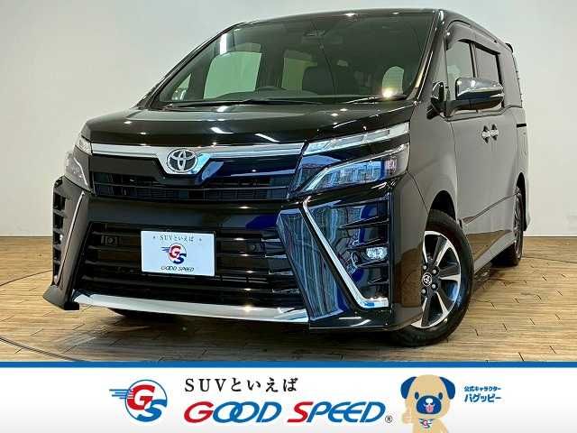 TOYOTA VOXY 2020