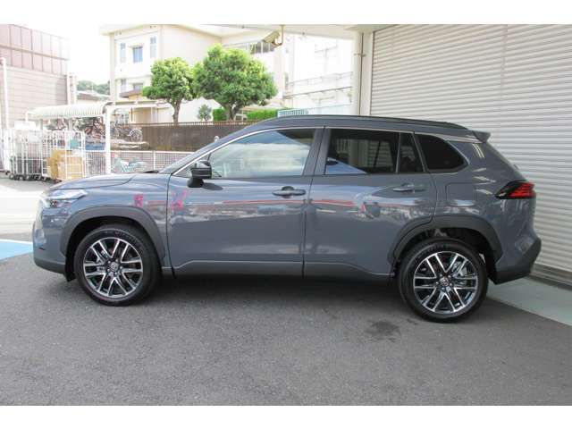 TOYOTA COROLLA CROSS HYBRID 2025