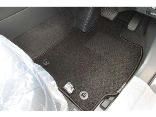 TOYOTA COROLLA CROSS HYBRID 2025