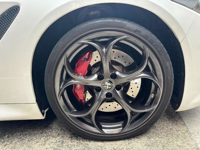 ALFAROMEO ALFAROMEO Giulia 2017