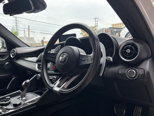 ALFAROMEO ALFAROMEO Giulia 2017