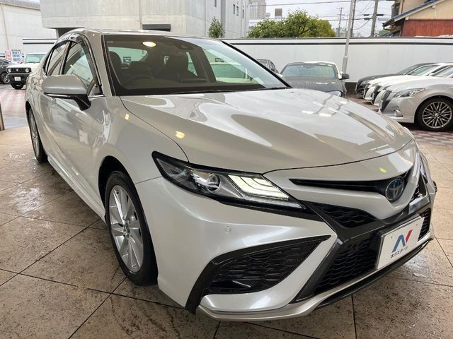 TOYOTA CAMRY HYBRID 2021