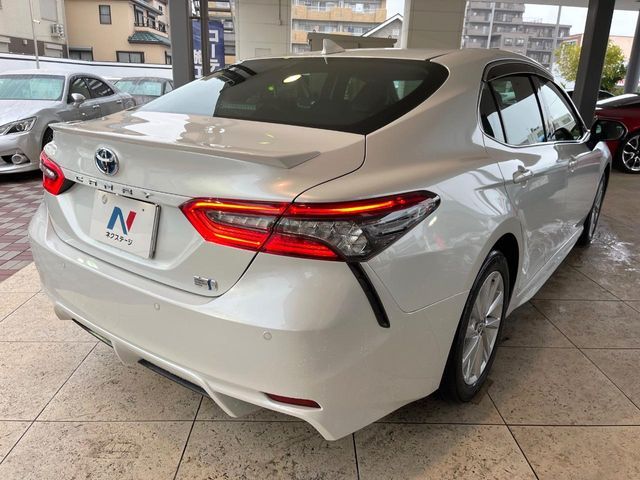 TOYOTA CAMRY HYBRID 2021