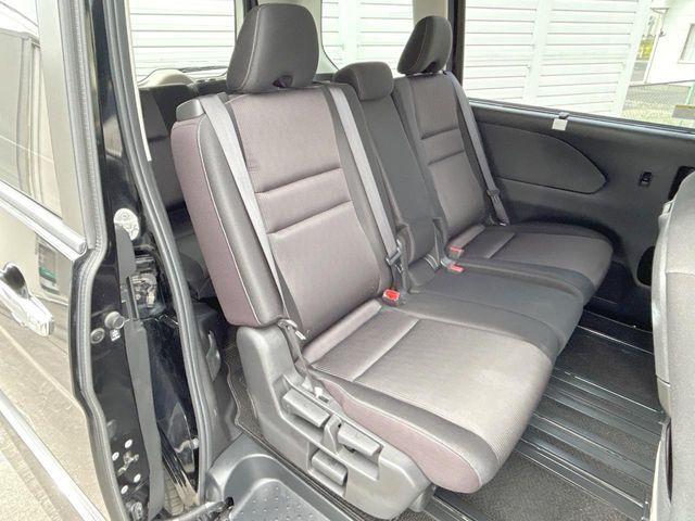 NISSAN SERENA  S-HYBRID 2017