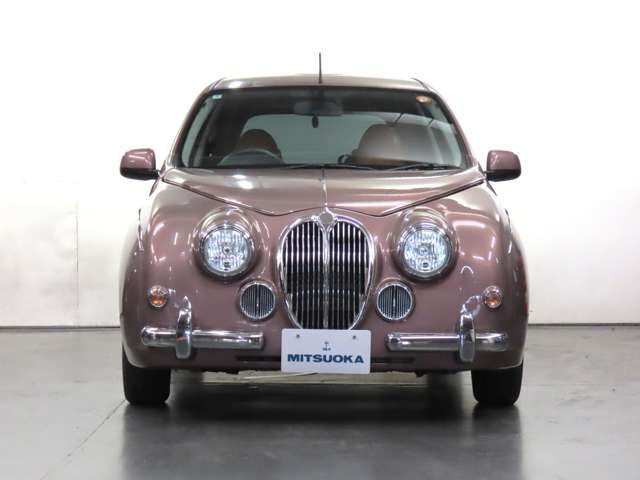 MITSUOKA VIEWT Hatchback 2020