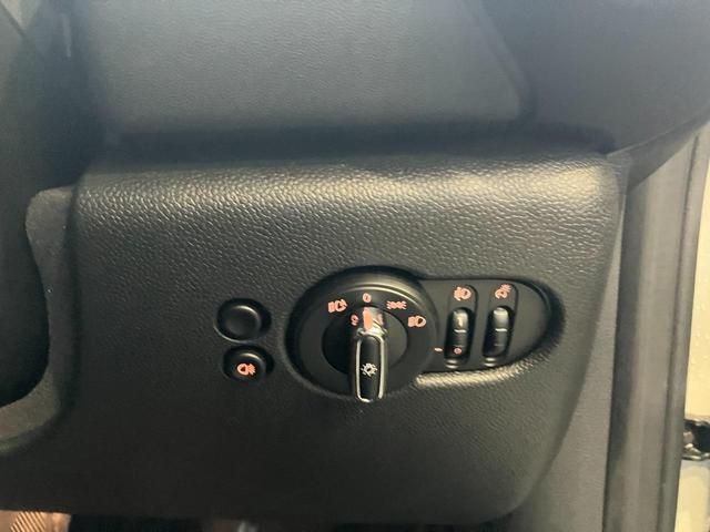 BMW MINI COOPER 2022