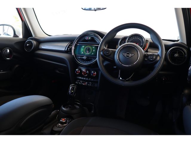 BMW MINI COOPER D 5DOOR 2021