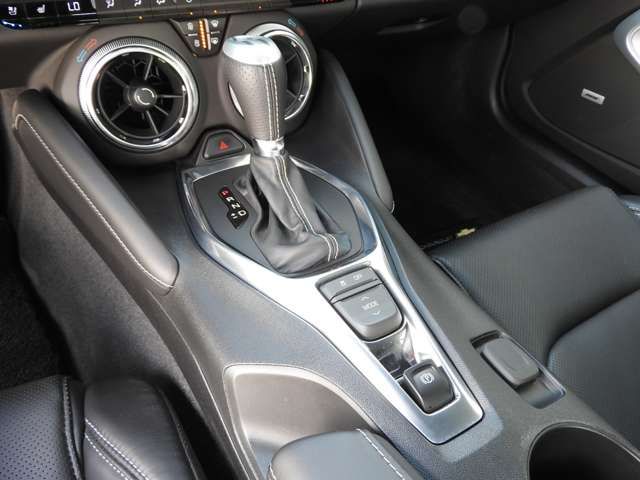 CHEVROLET CHEVROLET CAMARO open 2018