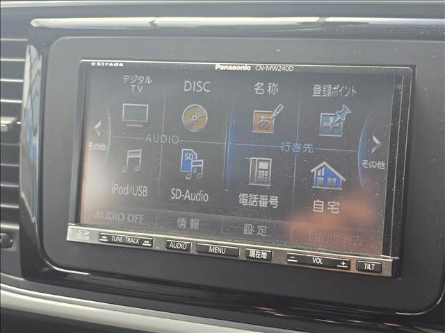 VOLKSWAGEN VOLKSWAGEN The BEETLE 2012