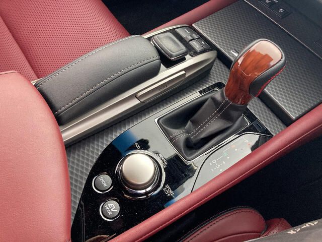 TOYOTA LEXUS GS300h 2016