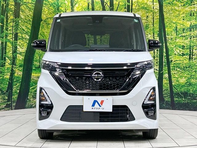 NISSAN ROOX 2021