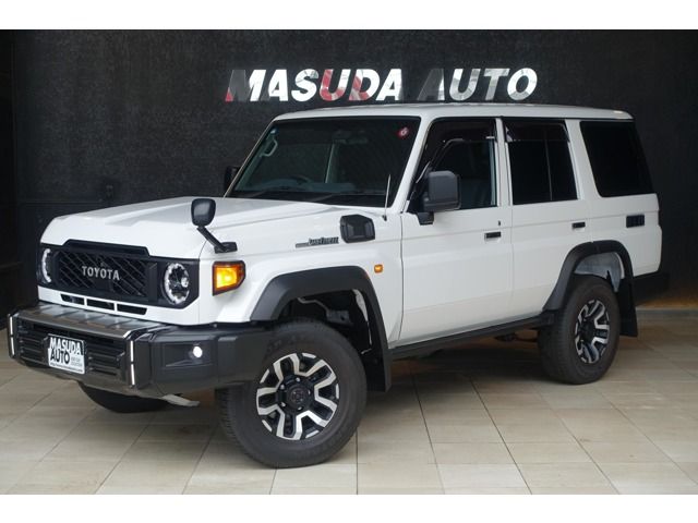 TOYOTA LANDCRUISER 70 2023