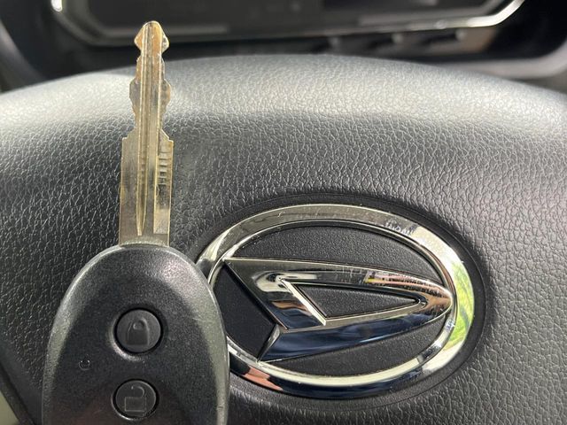 DAIHATSU MIRA e:S 4WD 2019