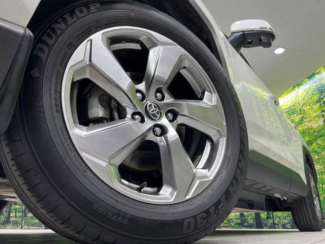 TOYOTA RAV4 4WD 2019