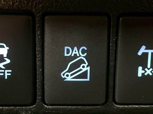 TOYOTA HILUX 4WD 2020